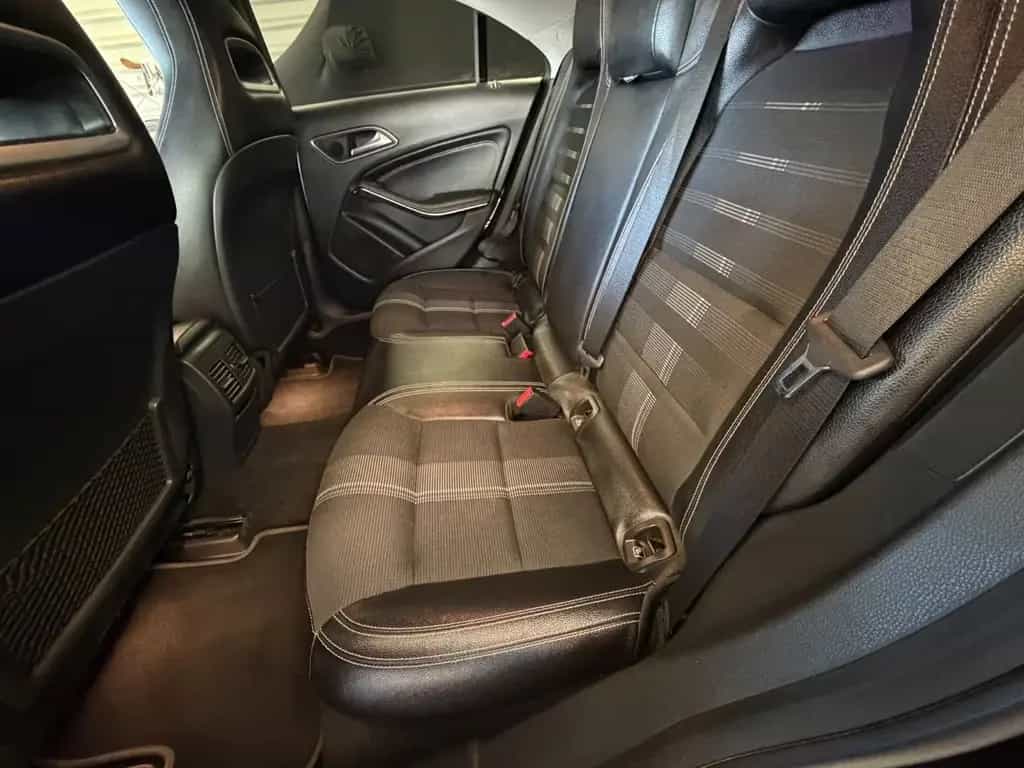 Mercedes-Benz CLA 180 Autom  Standhz. Distronic facelift Xenon 12/2018-photo-19