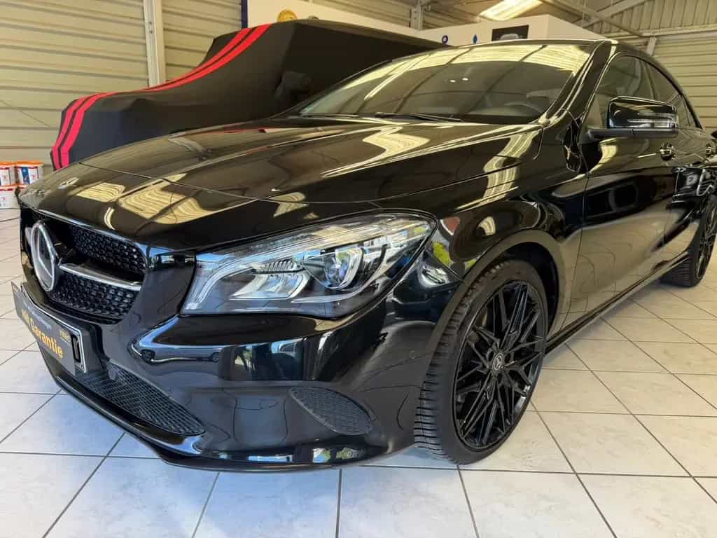 Mercedes-Benz CLA 180 Autom  Standhz. Distronic facelift Xenon 12/2018-photo-2