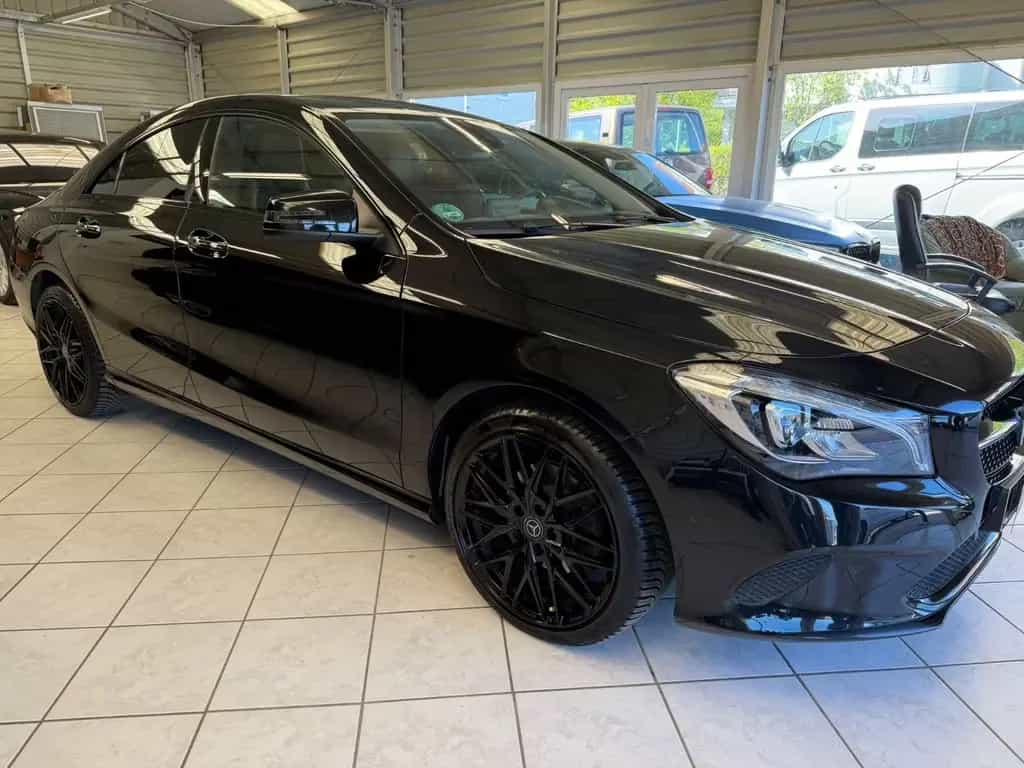 Mercedes-Benz CLA 180 Autom  Standhz. Distronic facelift Xenon 12/2018-photo-3