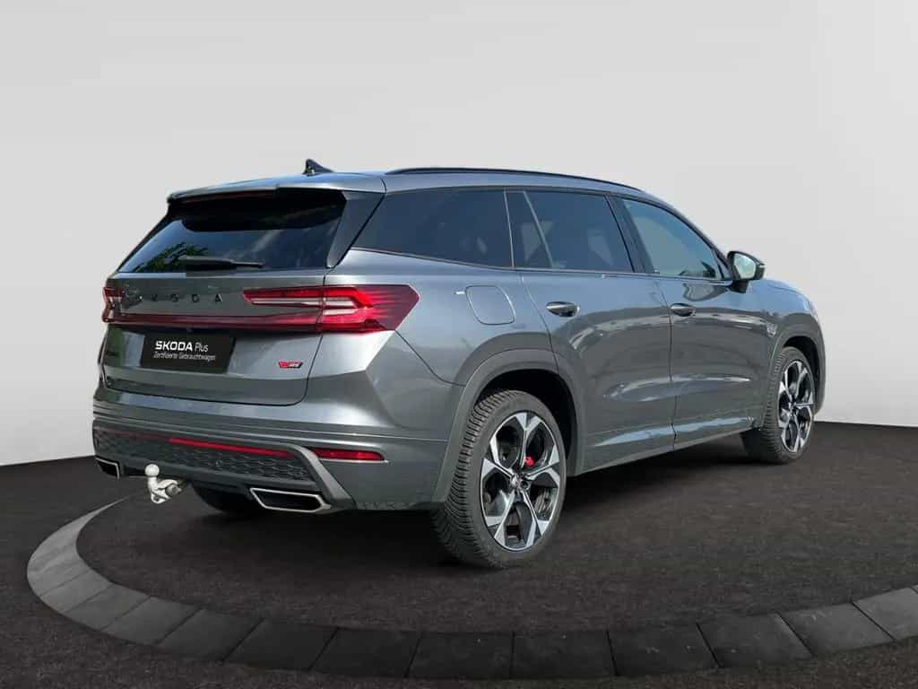 Skoda Kodiaq 2.0 TSI 4x4 RS  PANO*STANDHZG*AHK*MEMORY 07/2025-photo-4