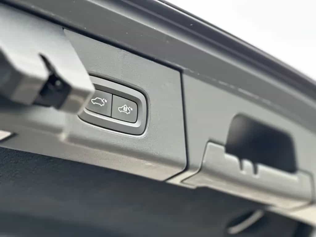 Volvo V90 Cross Country AWD *LED*CARPLAY*360°*bhz.WSS* 11/2018-photo-19