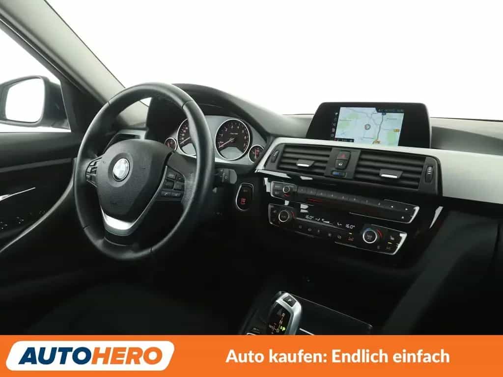 BMW 320 i Advantage Aut.*LED*NAVI*TEMPO*PDC*SHZ* 09/2019-photo-12