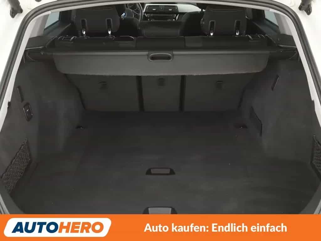BMW 320 i Advantage Aut.*LED*NAVI*TEMPO*PDC*SHZ* 09/2019-photo-17
