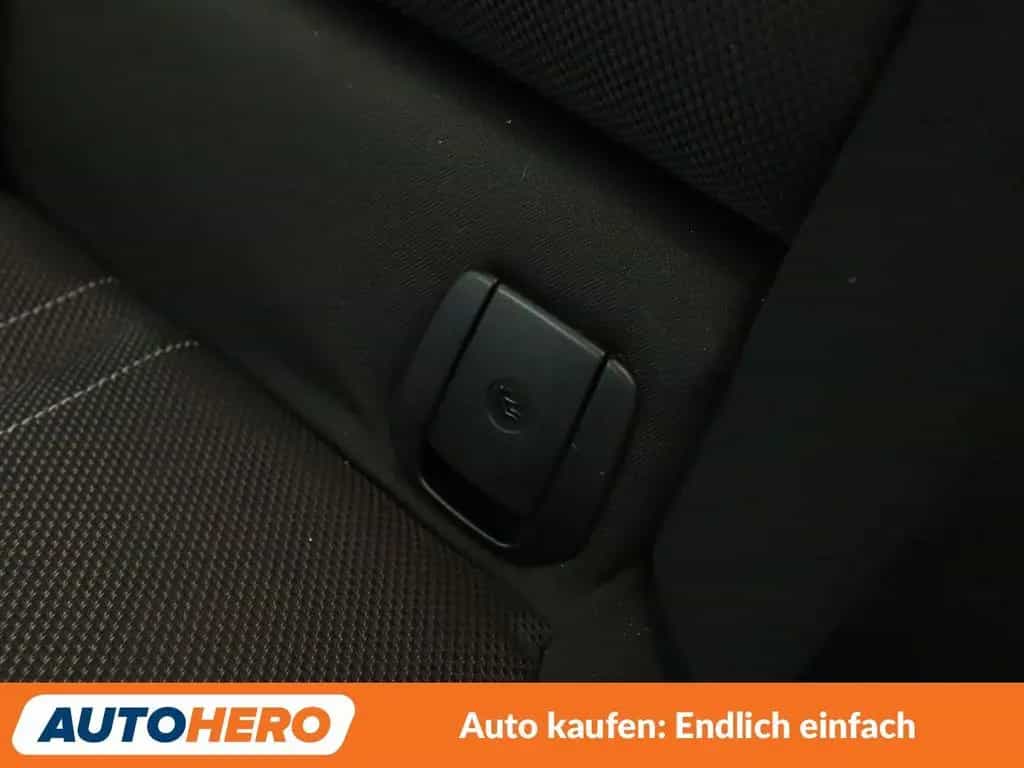 BMW 320 i Advantage Aut.*LED*NAVI*TEMPO*PDC*SHZ* 09/2019-photo-34