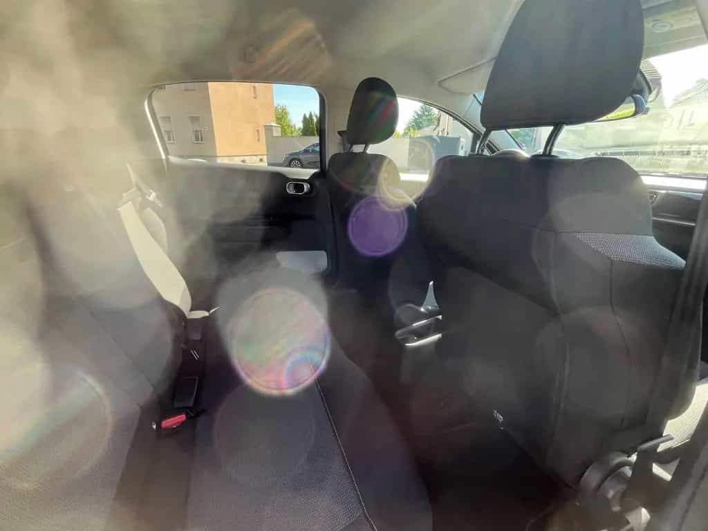 Citroën C3 1.2 PureTech Shine*Automatik*Navi*Kamera* 07/2017-photo-18