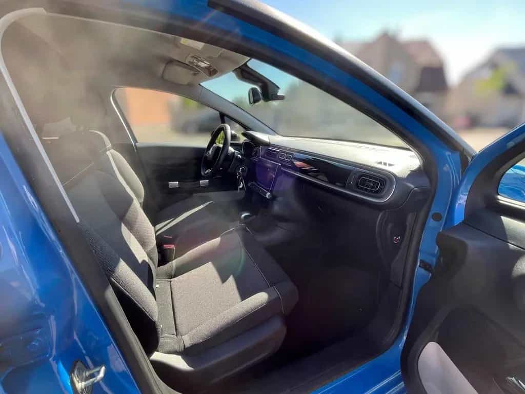 Citroën C3 1.2 PureTech Shine*Automatik*Navi*Kamera* 07/2017-photo-21