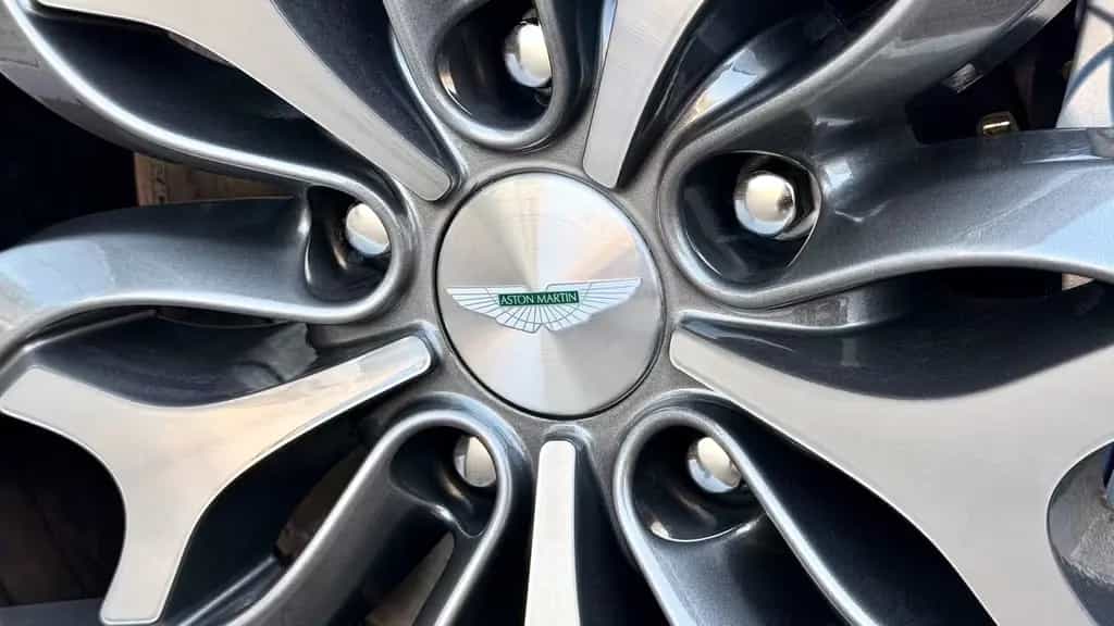 Aston Martin DBX 4.0 V8 / Garantie / 23.967km / 550PS / 360° 01/2022-photo-12