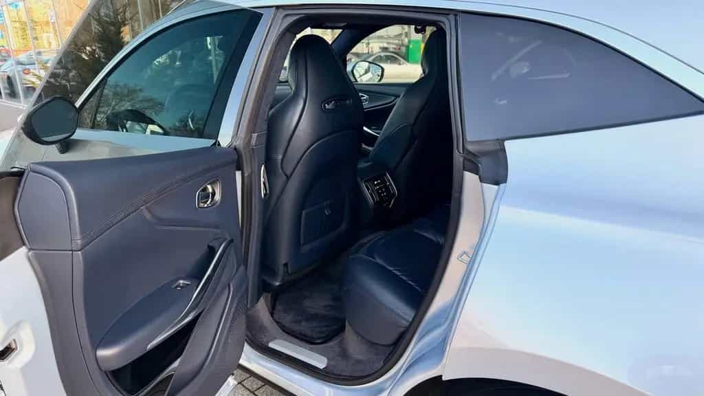 Aston Martin DBX 4.0 V8 / Garantie / 23.967km / 550PS / 360° 01/2022-photo-16