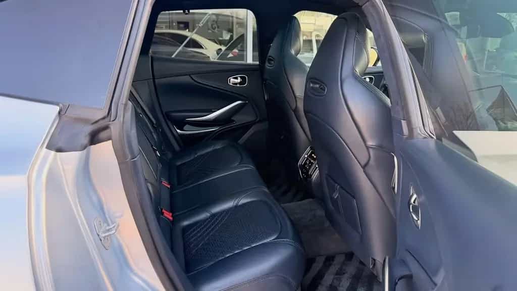 Aston Martin DBX 4.0 V8 / Garantie / 23.967km / 550PS / 360° 01/2022-photo-18