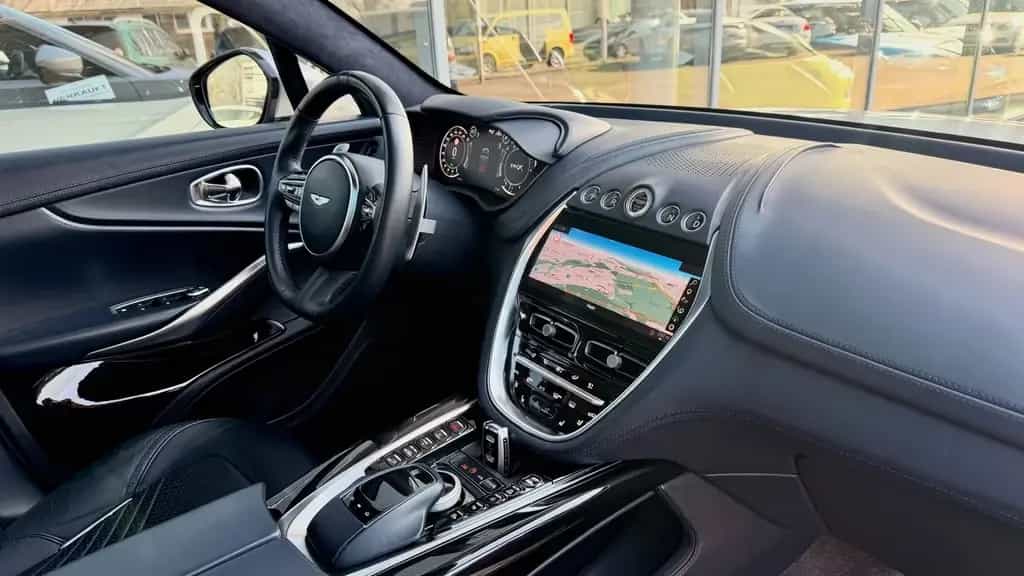 Aston Martin DBX 4.0 V8 / Garantie / 23.967km / 550PS / 360° 01/2022-photo-24