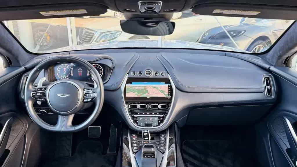 Aston Martin DBX 4.0 V8 / Garantie / 23.967km / 550PS / 360° 01/2022-photo-25