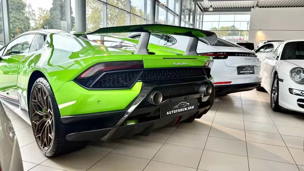Aston Martin DBX 4.0 V8 / Garantie / 23.967km / 550PS / 360° 01/2022-photo-37