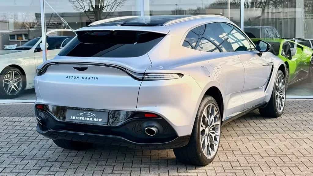 Aston Martin DBX 4.0 V8 / Garantie / 23.967km / 550PS / 360° 01/2022-photo-7