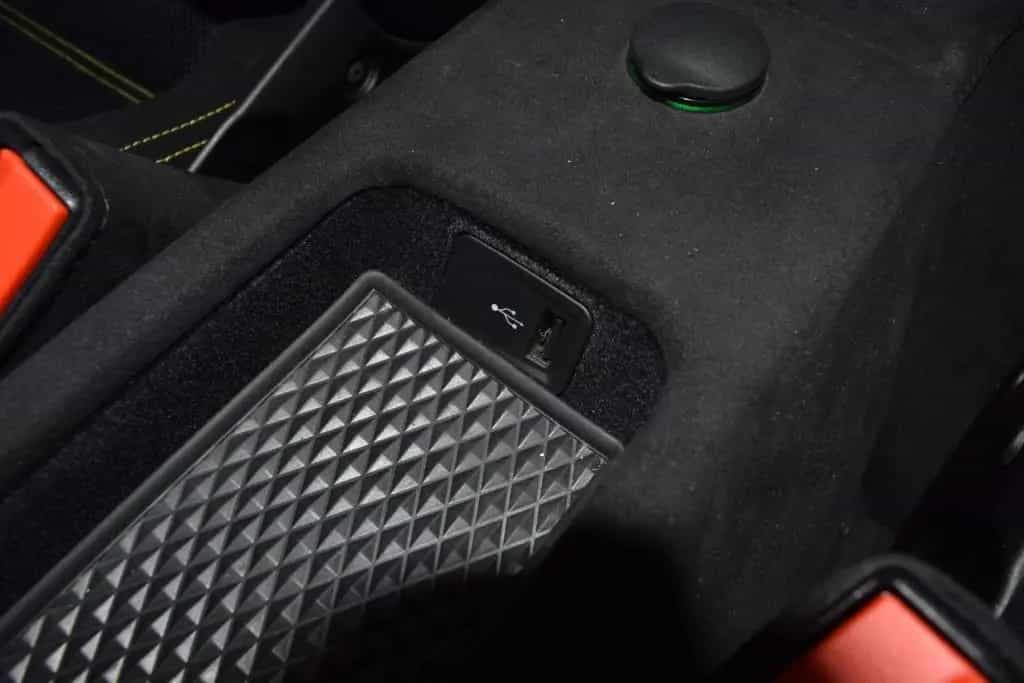 Ferrari 458 Speciale Aperta Lifting Navi Kamera 1.Hand 04/2015-photo-13