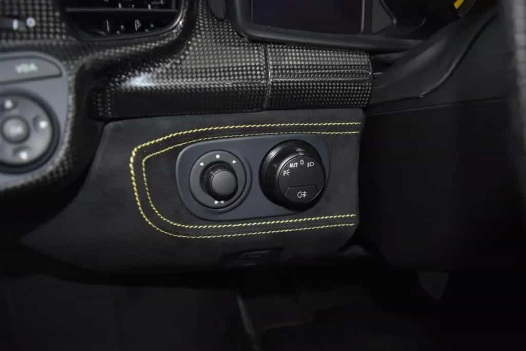 Ferrari 458 Speciale Aperta Lifting Navi Kamera 1.Hand 04/2015-photo-16