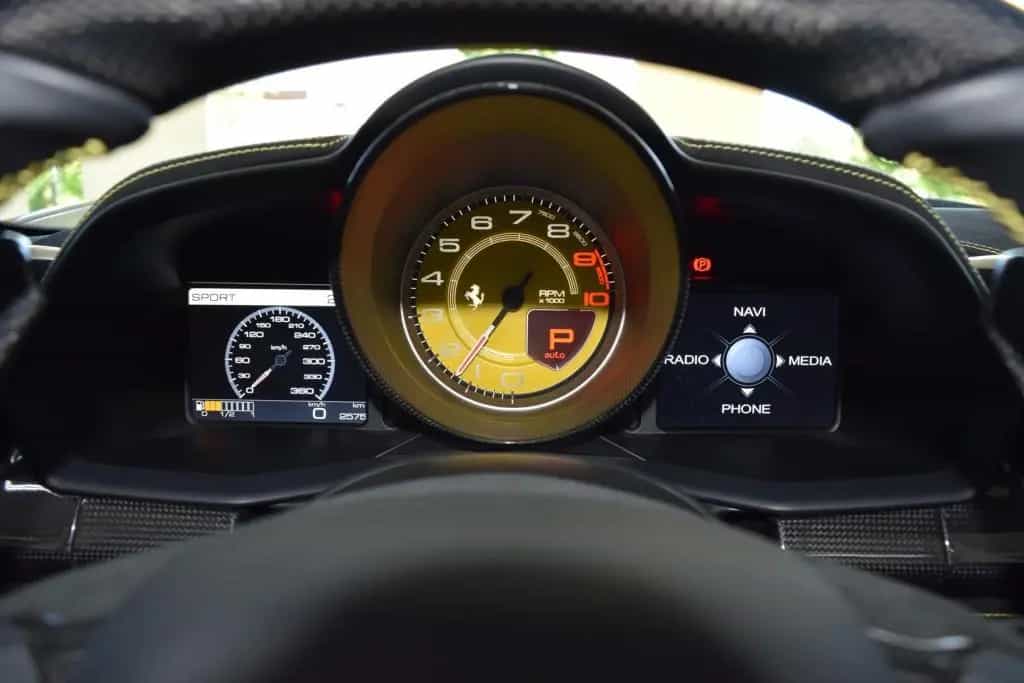 Ferrari 458 Speciale Aperta Lifting Navi Kamera 1.Hand 04/2015-photo-20