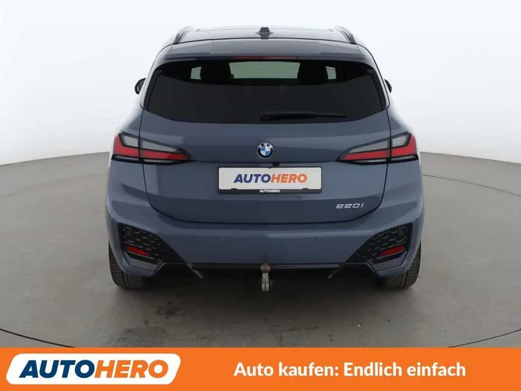 BMW 220 2er 220i Active Tourer Mild-Hybrid M Sport Aut. 03/2022-photo-4