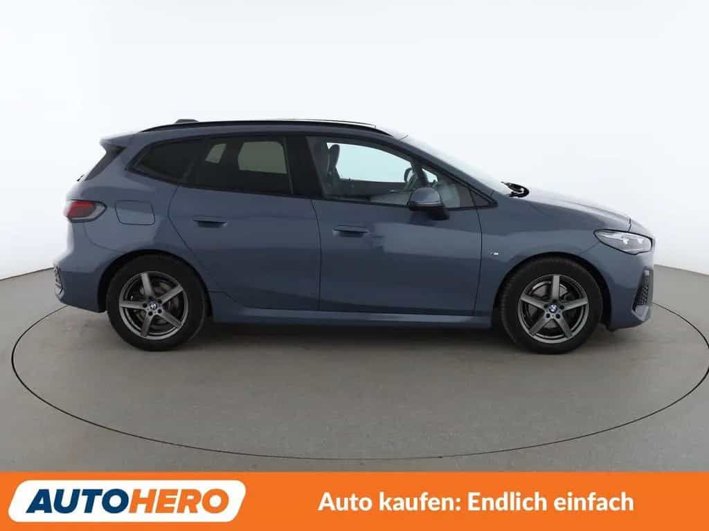 BMW 220 2er 220i Active Tourer Mild-Hybrid M Sport Aut. 03/2022-photo-6