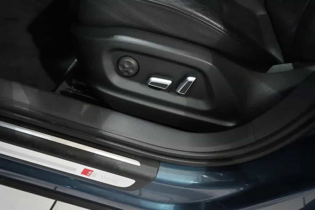 Audi Q3 2.0 TFSI 147kW quattro S tronic sport S-Line 07/2016-photo-16