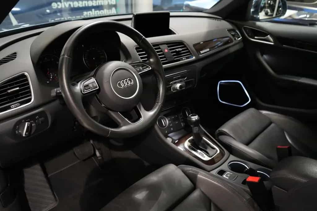 Audi Q3 2.0 TFSI 147kW quattro S tronic sport S-Line 07/2016-photo-4