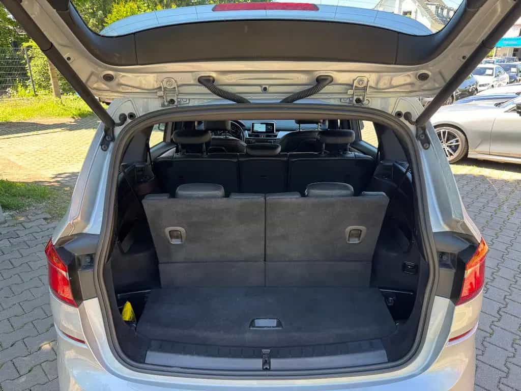 BMW 220 Gran Tourer 220 Gran T*MSport*7Sitze*Head Up*Panorama*Kamera 11/2021-photo-11