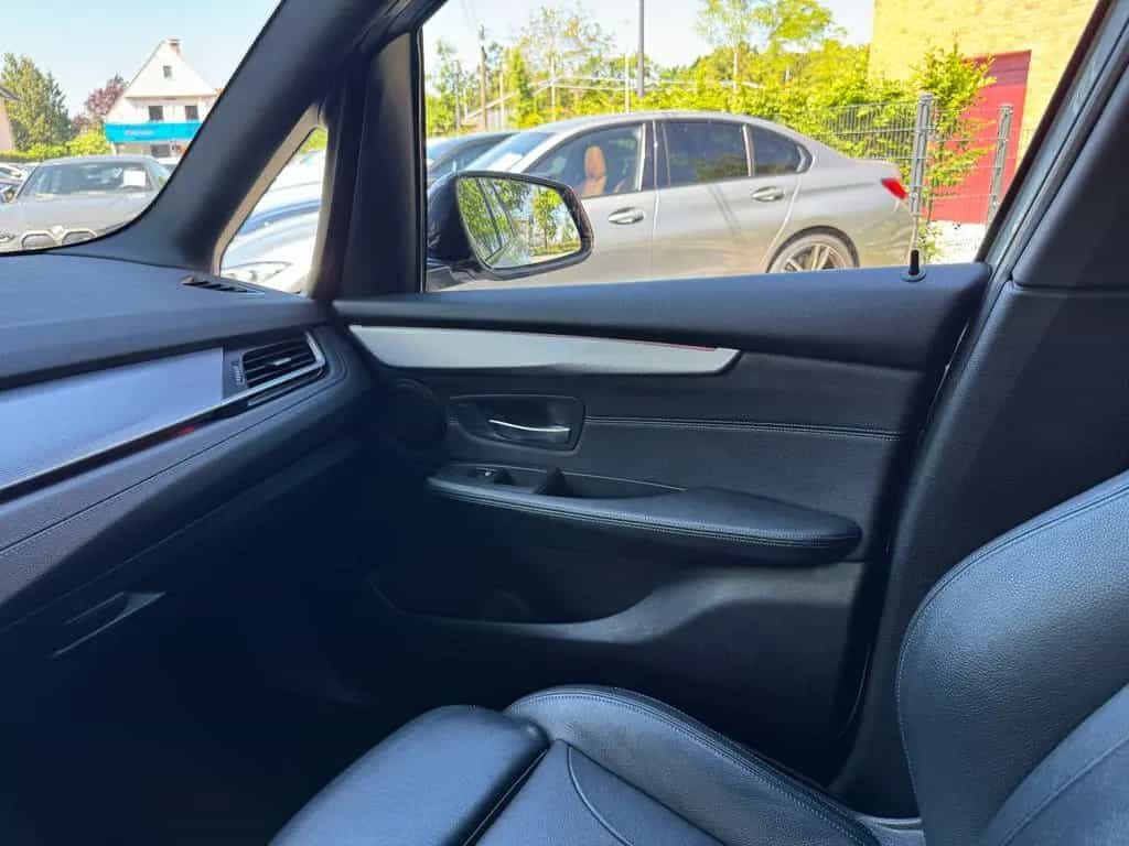 BMW 220 Gran Tourer 220 Gran T*MSport*7Sitze*Head Up*Panorama*Kamera 11/2021-photo-28
