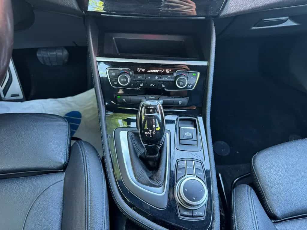 BMW 220 Gran Tourer 220 Gran T*MSport*7Sitze*Head Up*Panorama*Kamera 11/2021-photo-30