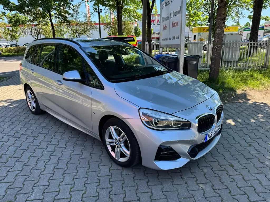 BMW 220 Gran Tourer 220 Gran T*MSport*7Sitze*Head Up*Panorama*Kamera 11/2021-photo-6