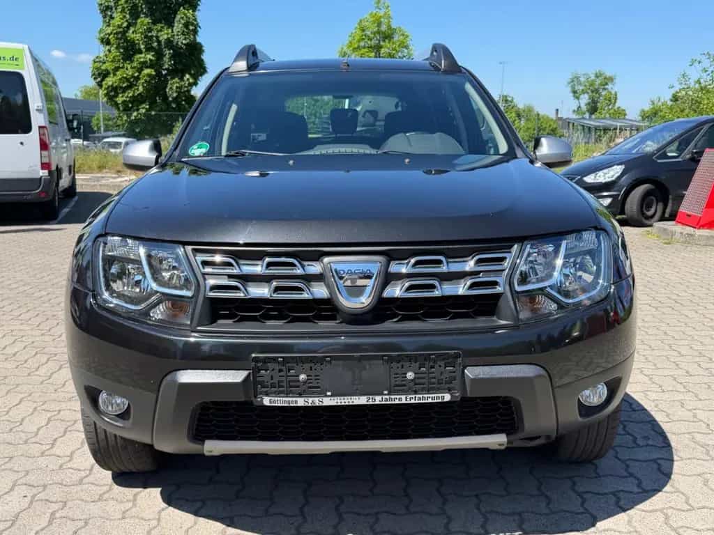 Dacia Duster I Laureate 4x2/AHK/NAVI/Tempomat/ 04/2015-photo-1