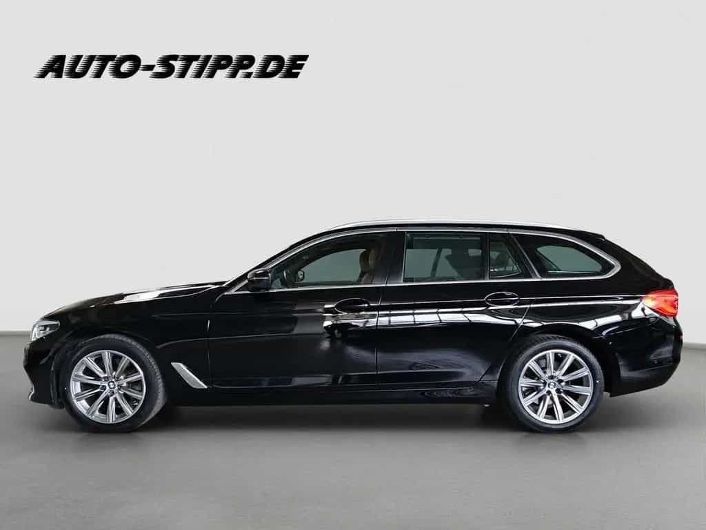 BMW 520 d Touring xDrive RFK LEDER el. HECKKL LED 11/2019-photo-1