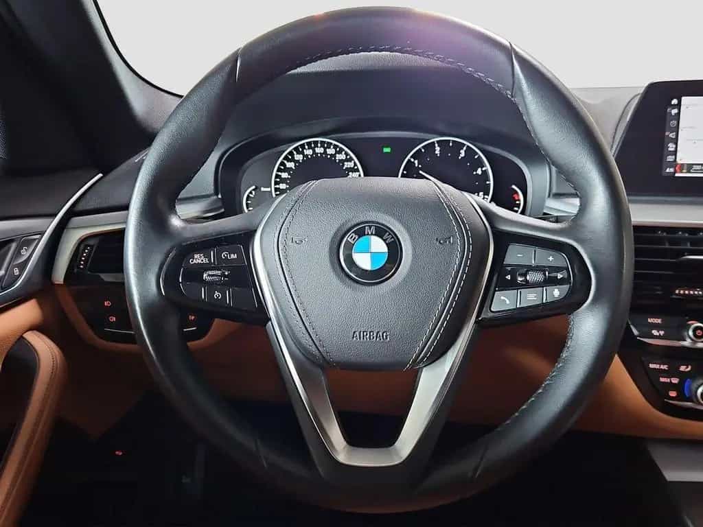 BMW 520 d Touring xDrive RFK LEDER el. HECKKL LED 11/2019-photo-12