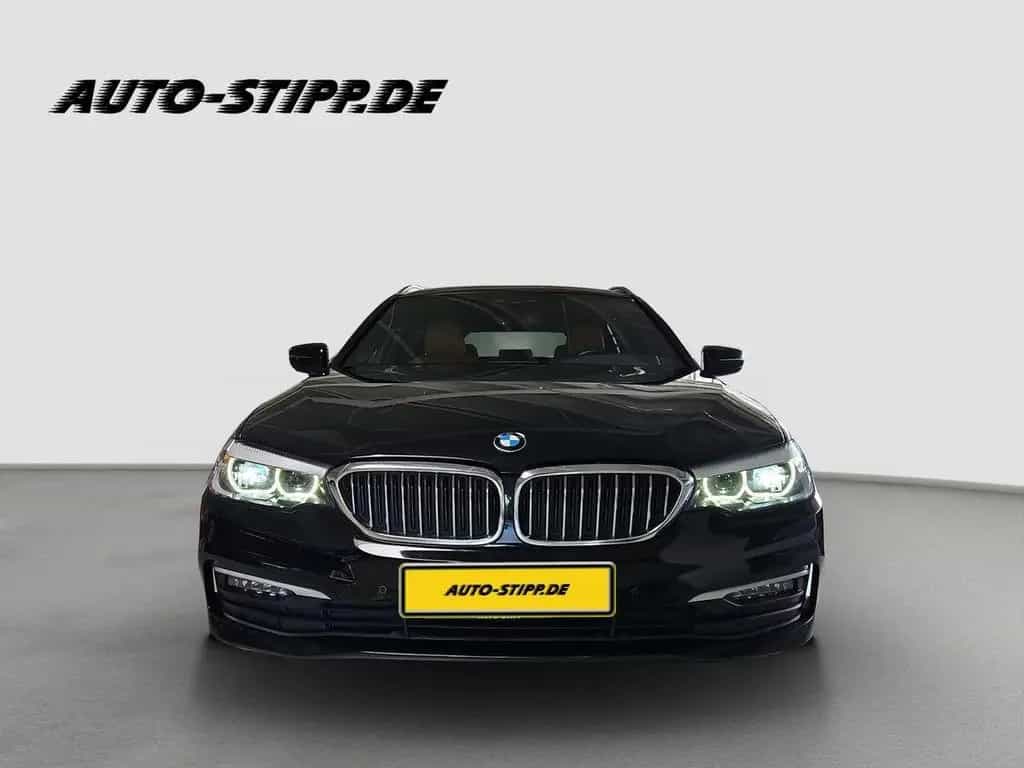 BMW 520 d Touring xDrive RFK LEDER el. HECKKL LED 11/2019-photo-19