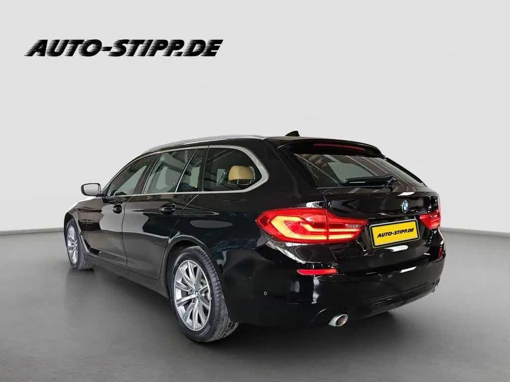 BMW 520 d Touring xDrive RFK LEDER el. HECKKL LED 11/2019-photo-2