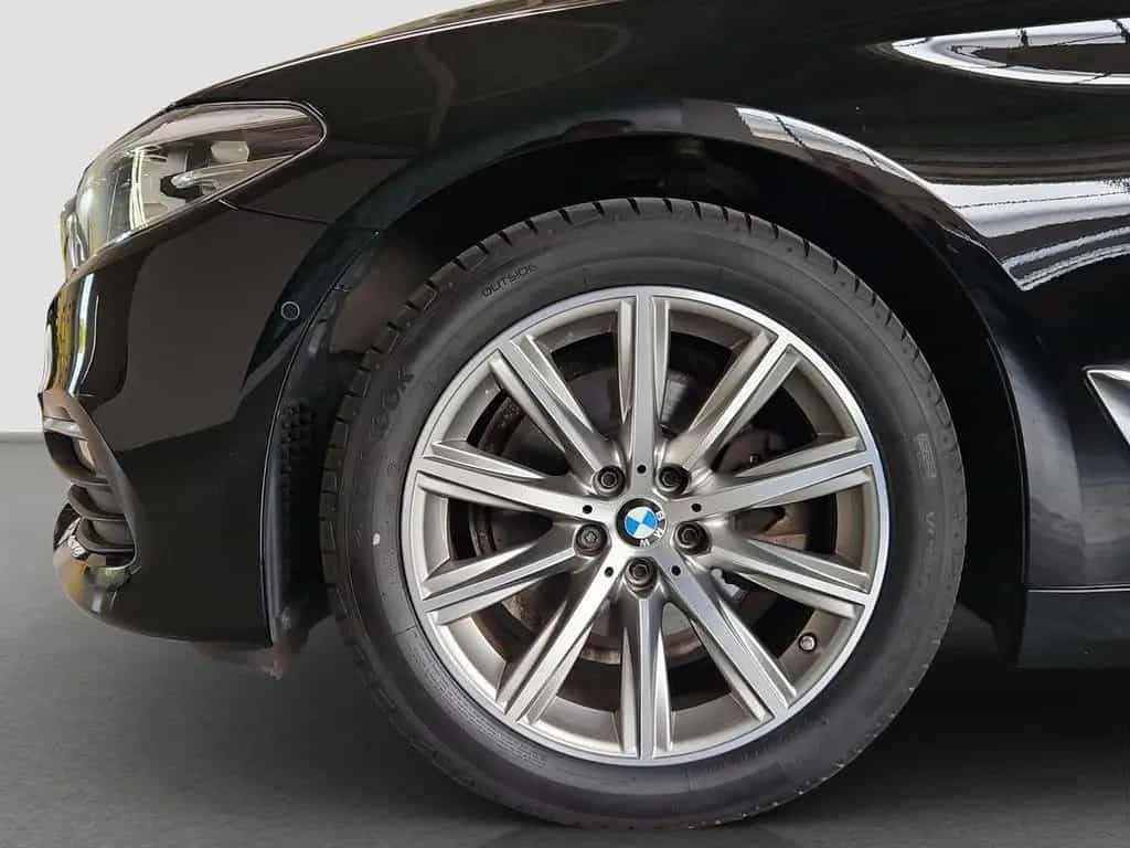 BMW 520 d Touring xDrive RFK LEDER el. HECKKL LED 11/2019-photo-21