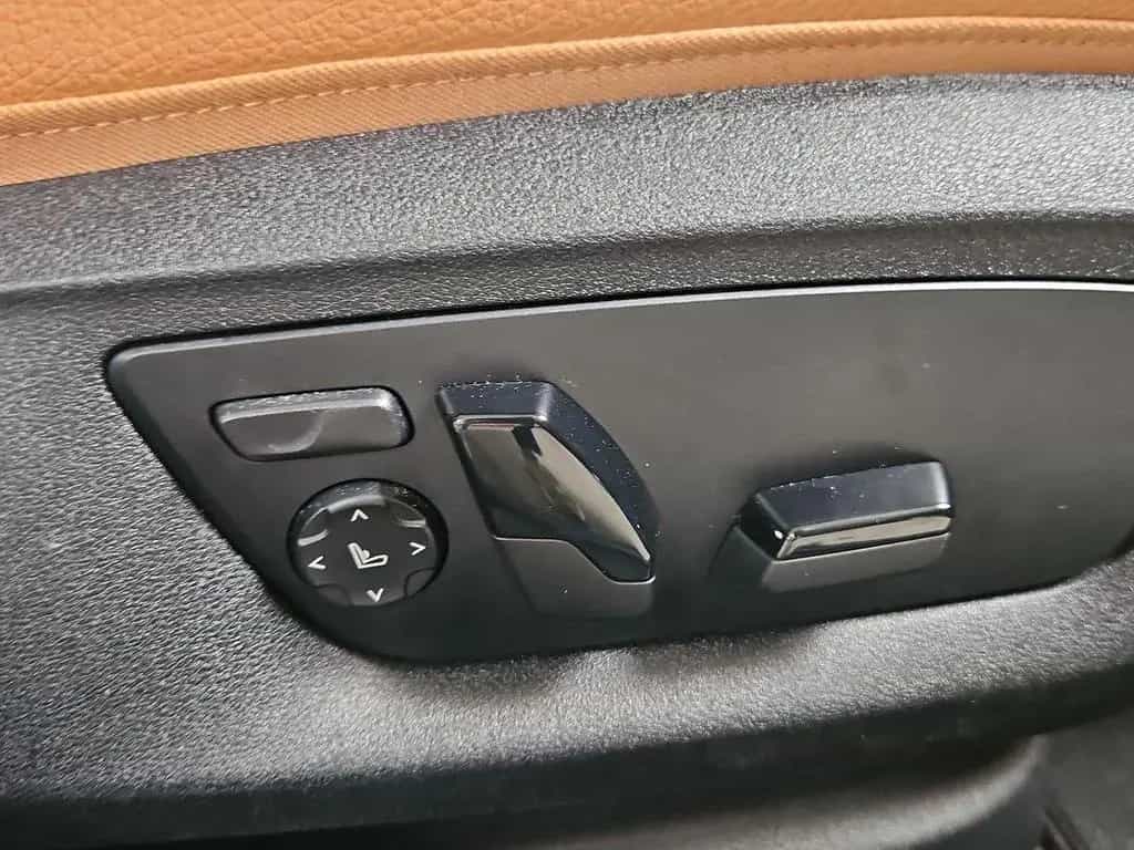 BMW 520 d Touring xDrive RFK LEDER el. HECKKL LED 11/2019-photo-8