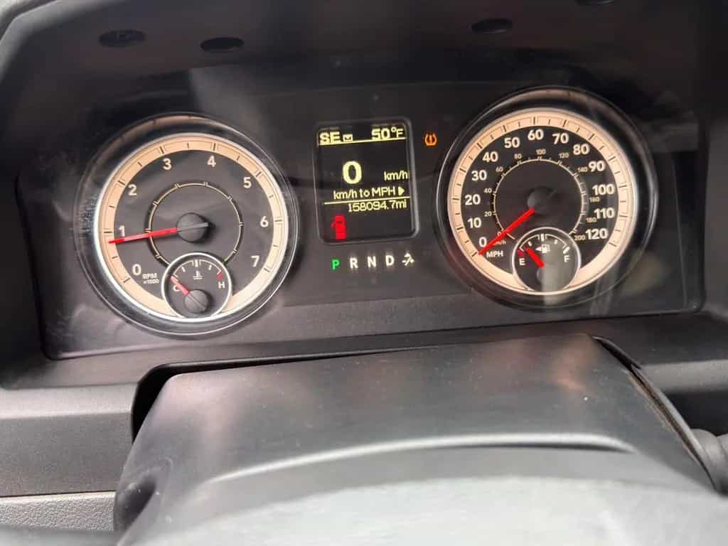 Dodge RAM 2500 REGCAB Pickup Tüv Neu 5,7L V8 Hemi 09/2015-photo-7
