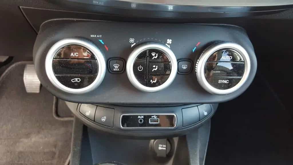 Fiat 500X 1.4 MultiAir 103kW CROSS S&S 4x2 CROSS 09/2016-photo-7