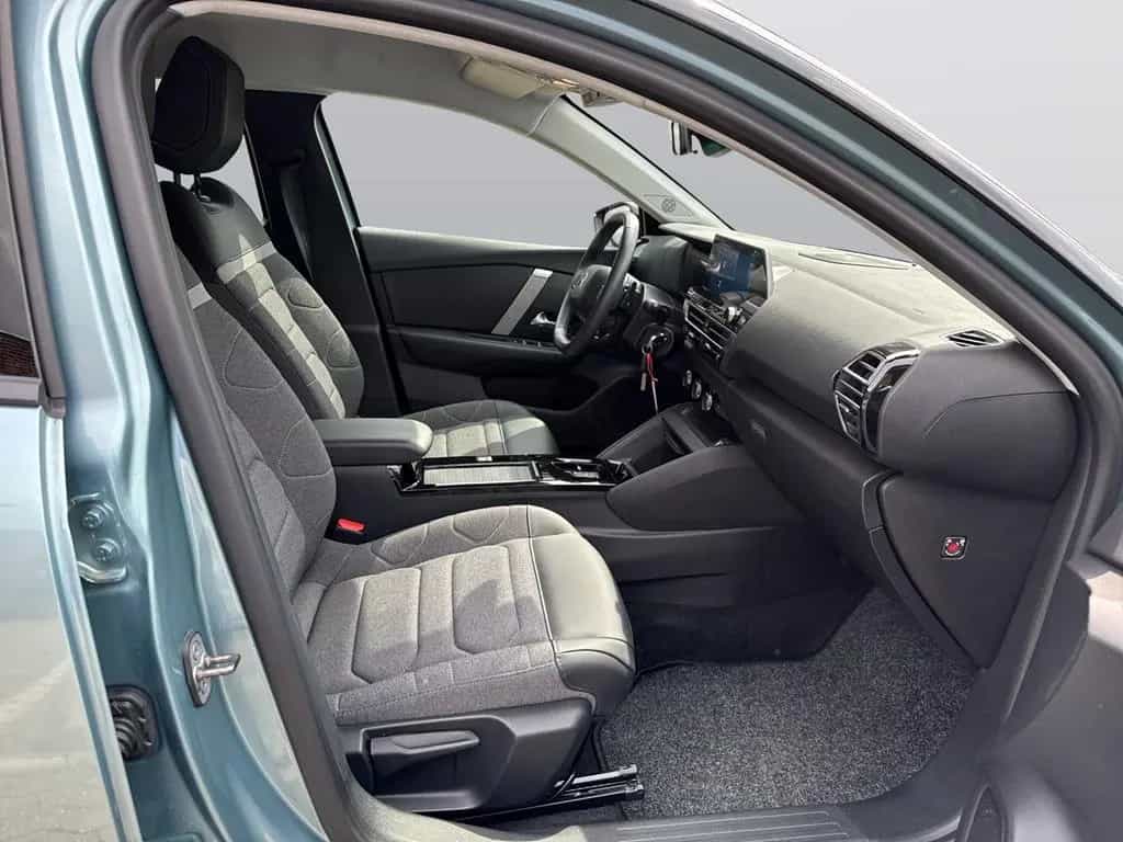 Citroën C4 PureTech 130 EAT8 Feel Pack 11/2023-photo-9