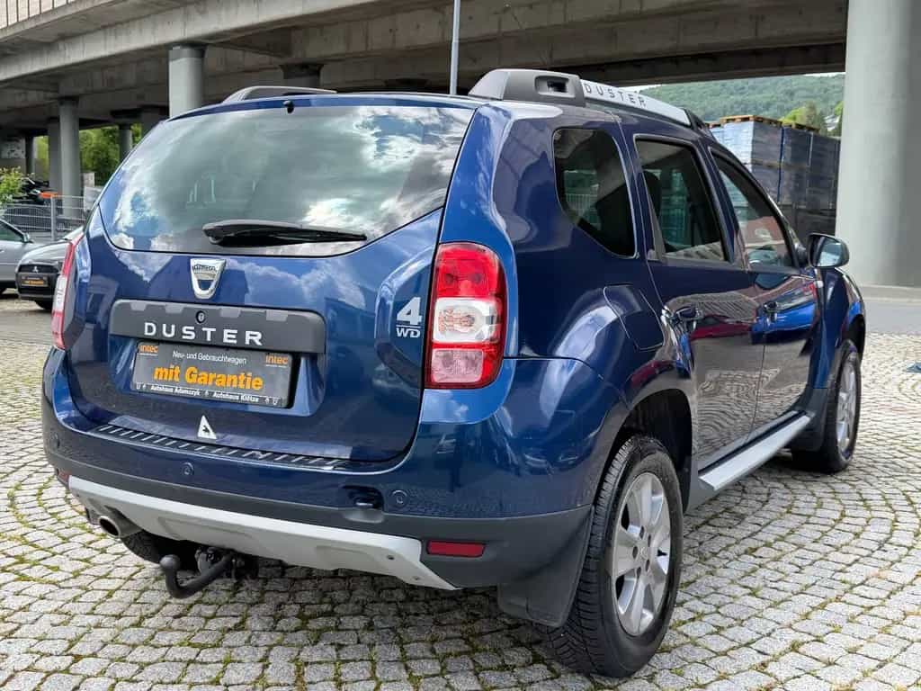Dacia Duster Laureate 1.6 4x4 Allrad 1.Vorbesitz Klima 10/2016-photo-6