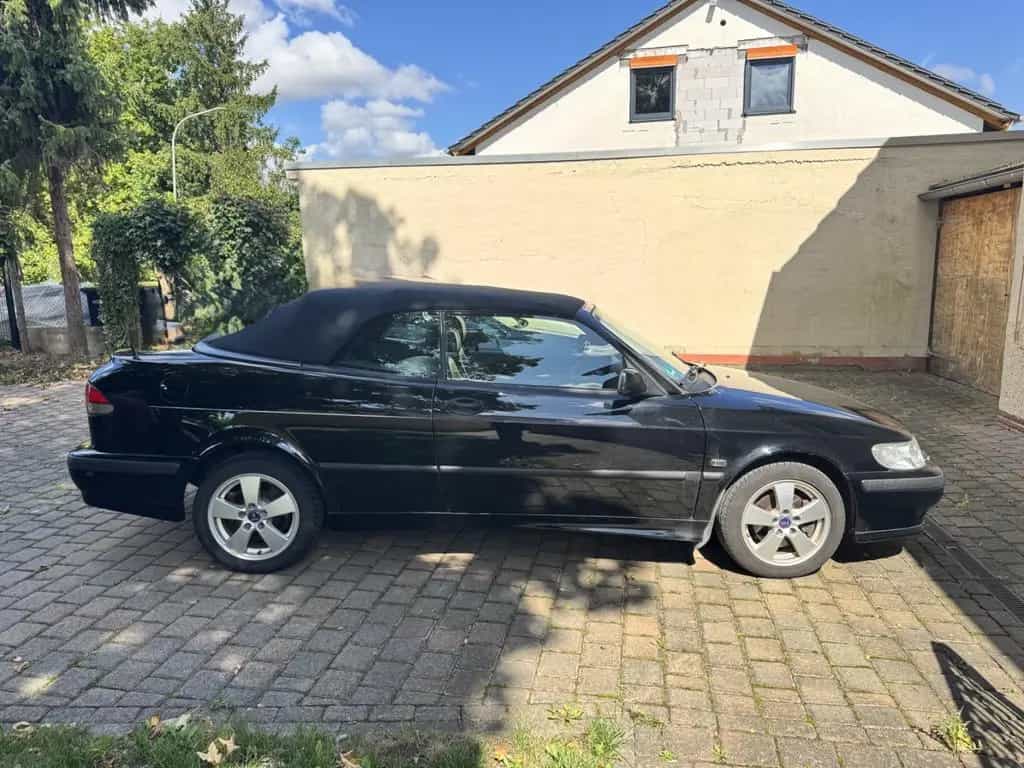 Saab 9-3 2.0t Ecopower Cabriolet Summer Edition S... 08/2002-photo-12