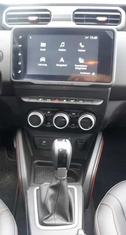 Dacia Duster TCe150AUTOM*Extreme+ NAVI+4 CAM+ALLWETTER 07/2024-photo-18