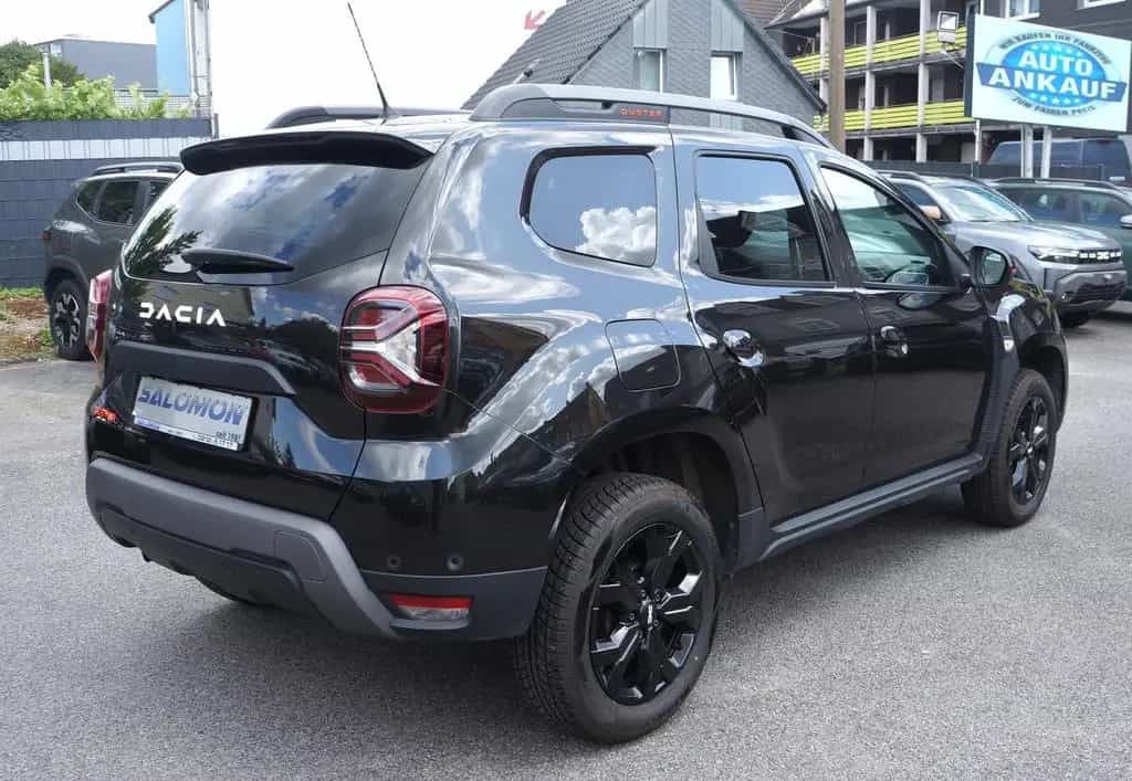 Dacia Duster TCe150AUTOM*Extreme+ NAVI+4 CAM+ALLWETTER 07/2024-photo-4