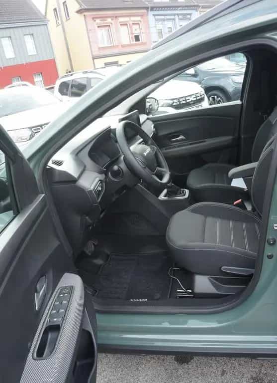 Dacia Jogger TCE110 Extreme 7Sitz+MWSt ausweisbar 12/2022-photo-17