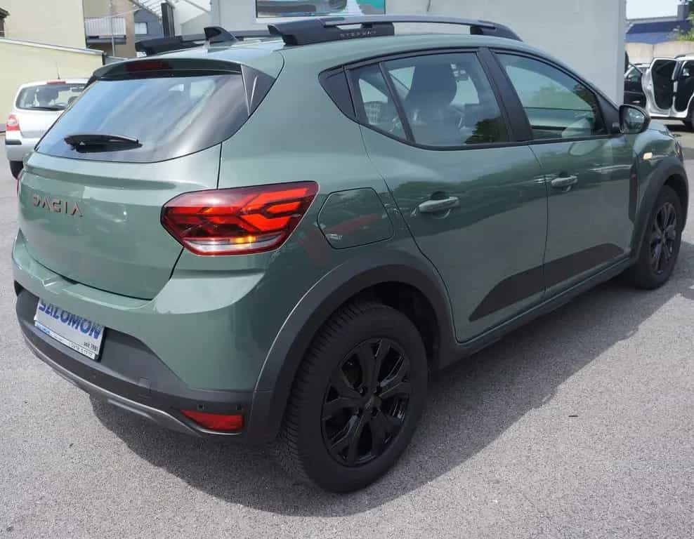 Dacia Sandero Stepway IIICe110 Extreme-Plus Navigation 10/2023-photo-2