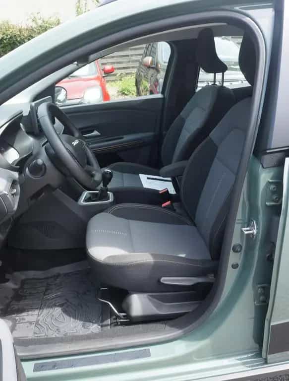 Dacia Sandero Stepway IIICe110 Extreme-Plus Navigation 10/2023-photo-22
