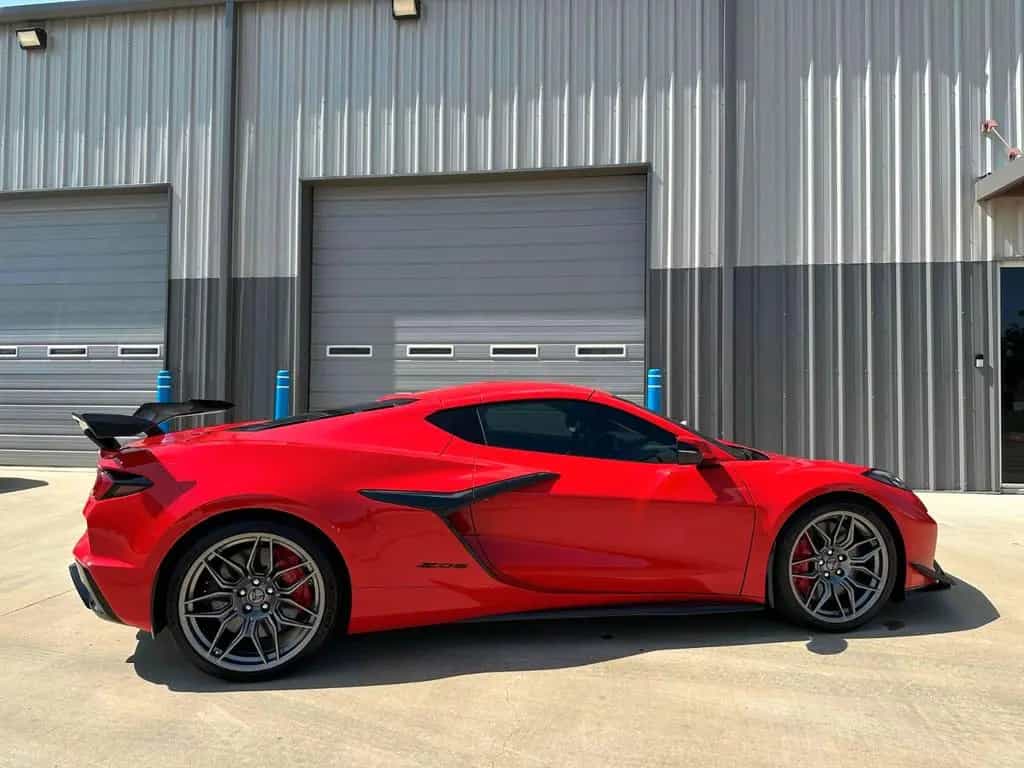 Corvette C8 Z06 2LZ Z07 Performance Paket MY25 01/2025-photo-1