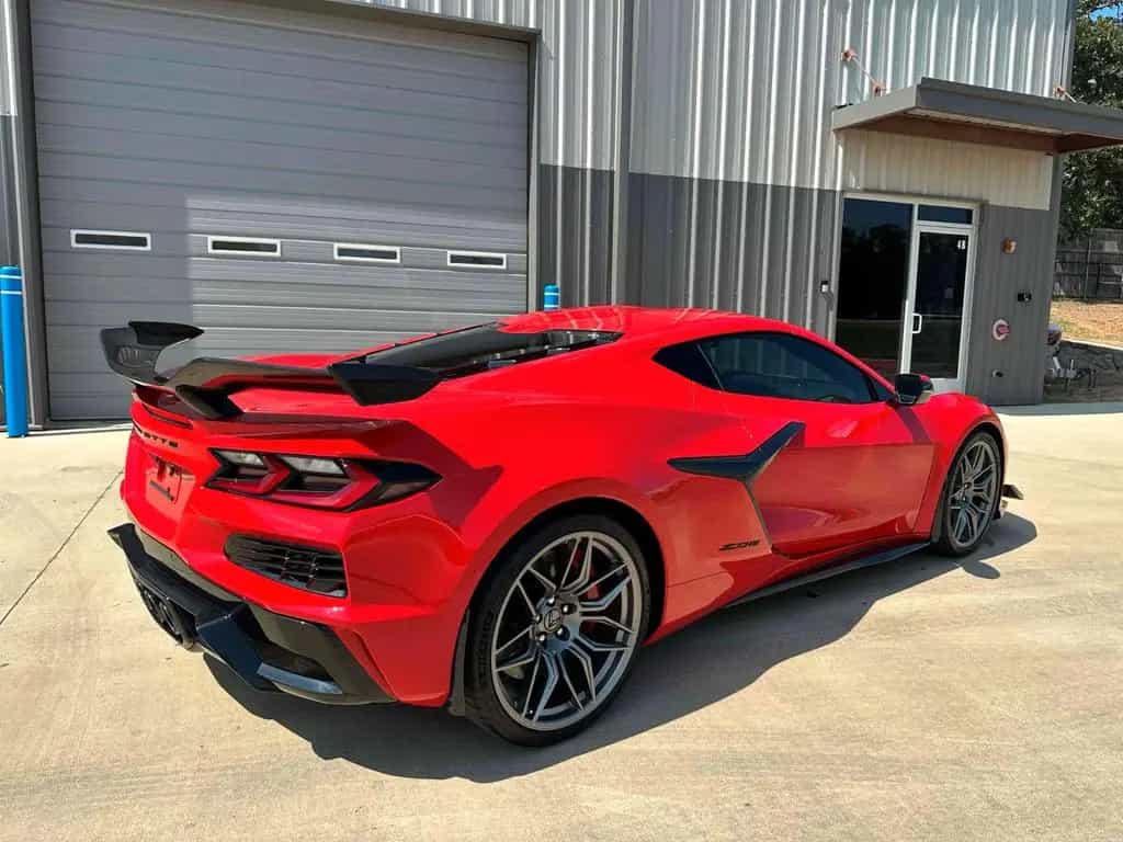 Corvette C8 Z06 2LZ Z07 Performance Paket MY25 01/2025-photo-2