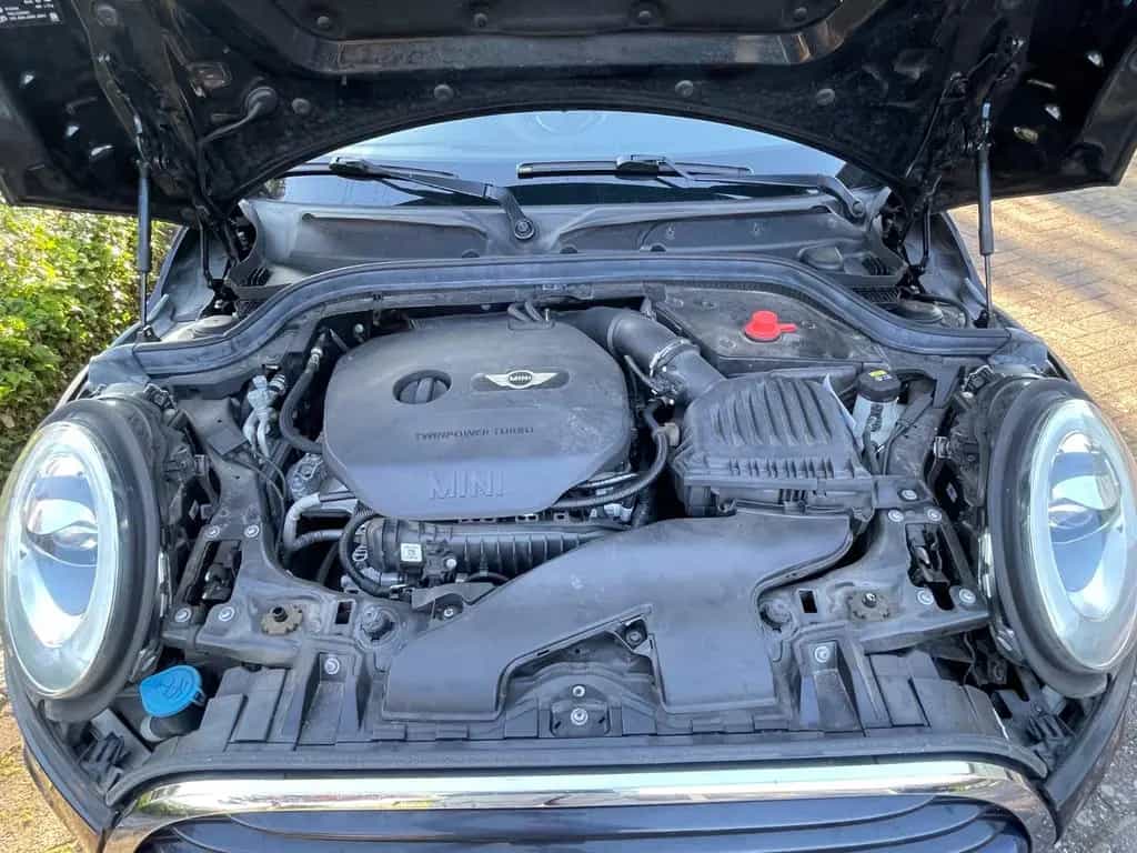 MINI Cooper Panorama-Glasdach Leder 04/2017-photo-11