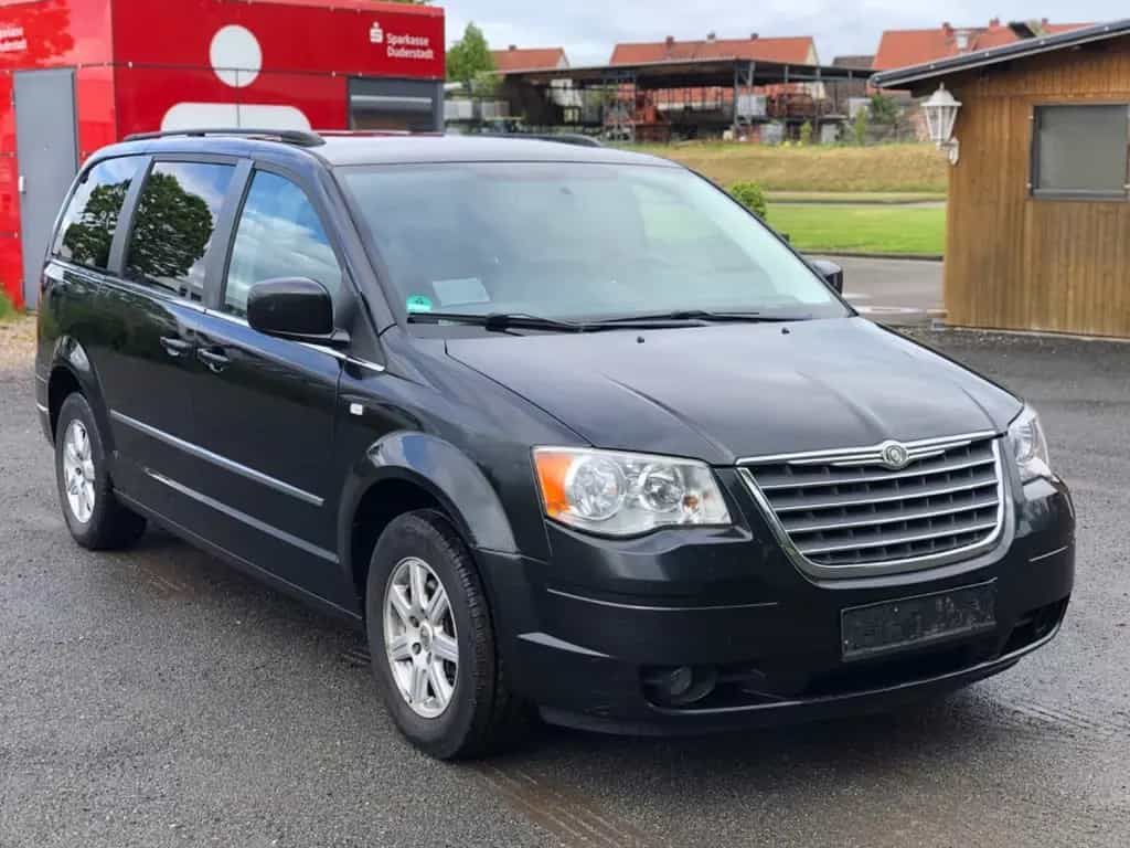 Chrysler Grand Voyager 2.8CRD Touring *Automatik *Klima 11/2010-photo-0