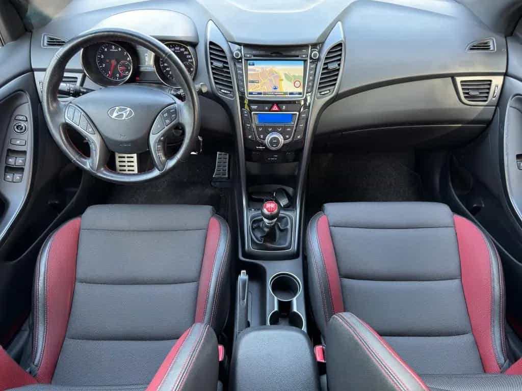 Hyundai i30 Turbo/Navi/Kamera/Xenon/PDC/Temp. 09/2015-photo-14